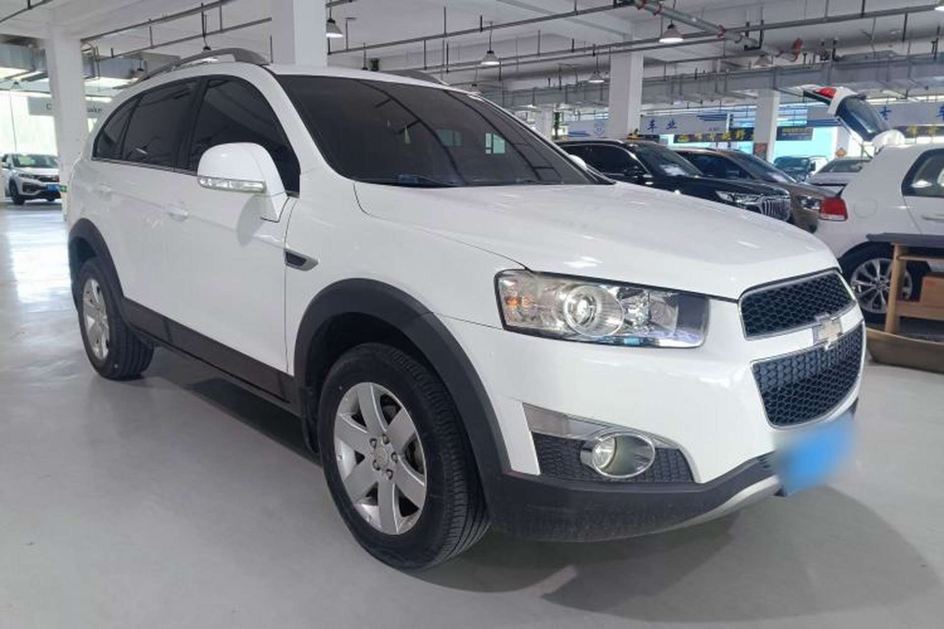 Used Chevrolet Captiva 2014 2.4L Two-Wheel Drive Urban Version 7 Seats Exterior 2