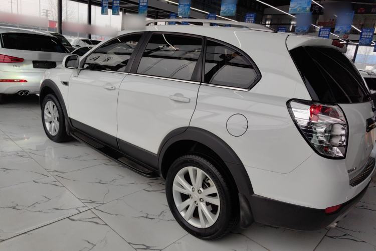 Used Chevrolet Captiva 2014 2.4L 4x4 Flagship Edition 7 Seats Exterior 2