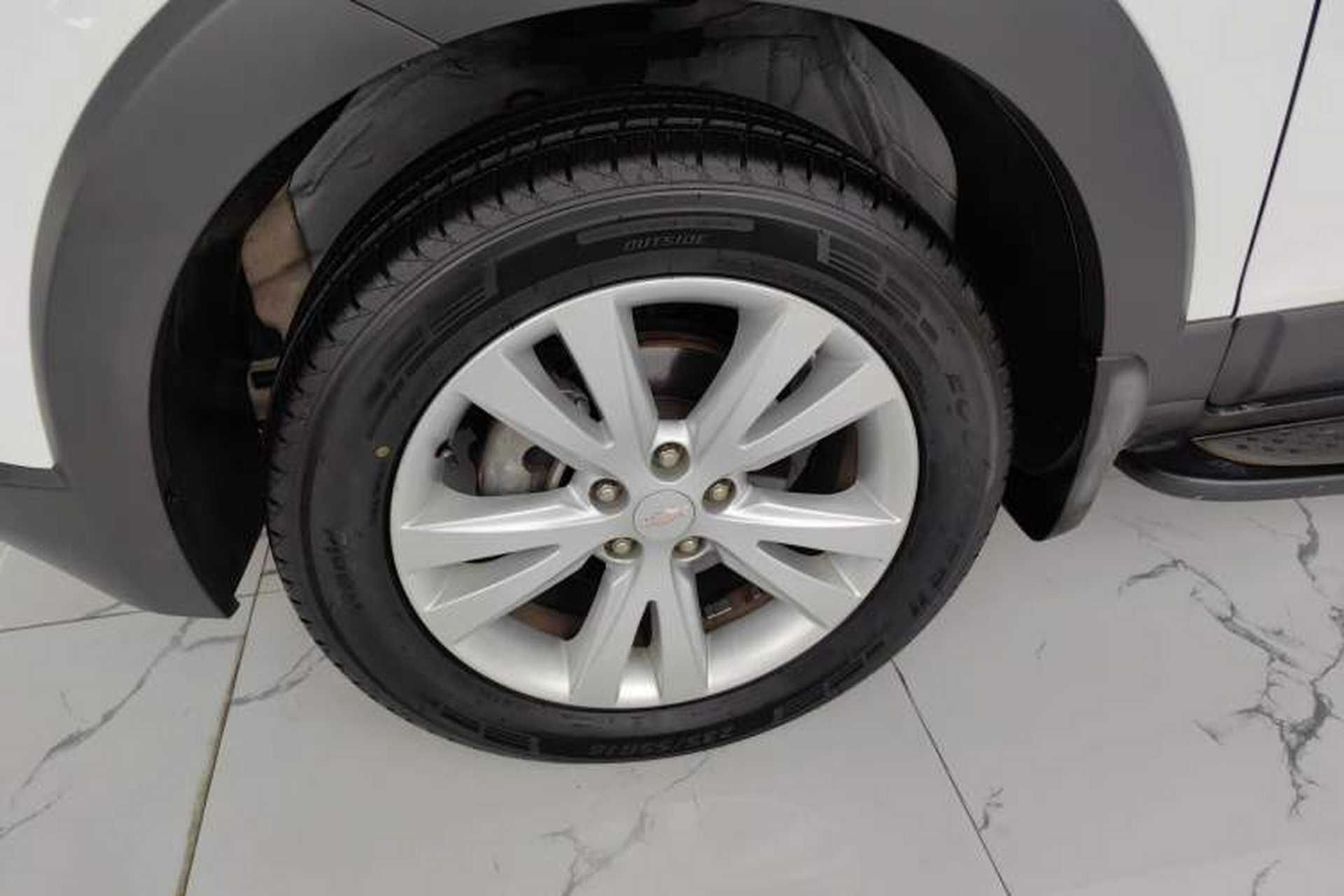 Used Chevrolet Captiva 2014 2.4L 4x4 Flagship Edition 7 Seats Exterior 4