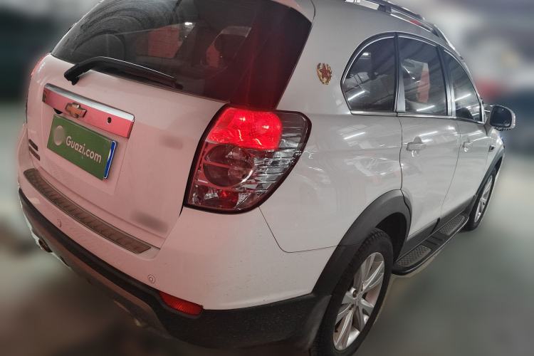 Used Chevrolet Captiva 2014 2.4L 4x4 Flagship Edition 7 Seats Exterior 5