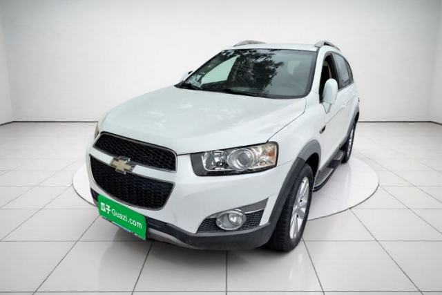 Używany Chevrolet Captiva 2014 2.4L 4x4 Flagship Edition 7 Seats