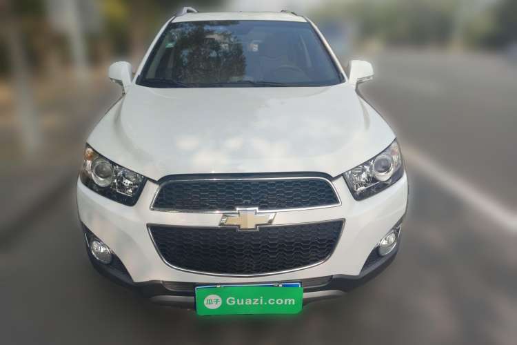 Used Chevrolet Captiva 2014 2.4L 4x4 Flagship Edition 7 Seats Front
