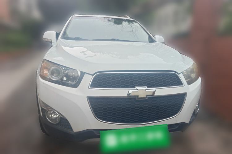Used Chevrolet Captiva 2014 2.4L 4x4 Flagship Edition 7 Seats Front