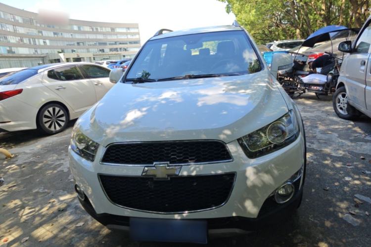 Used Chevrolet Captiva 2014 2.4L Two-Wheel Drive Urban Version 7 Seats Front
