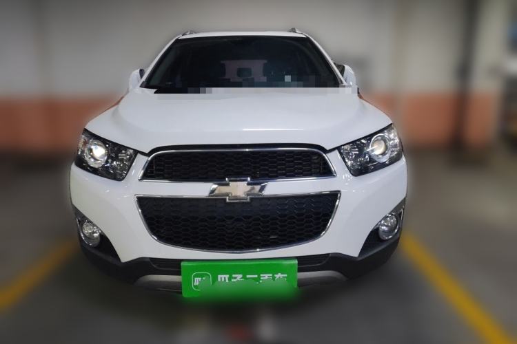 Used Chevrolet Captiva 2014 2.4L 4x4 Flagship Edition 7 Seats Front