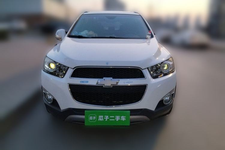 Used Chevrolet Captiva 2014 2.4L 4x4 Flagship Edition 7 Seats Front