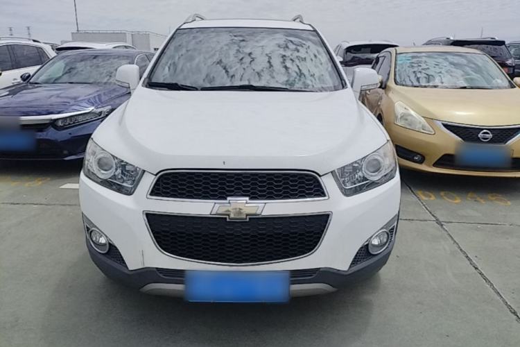 Used Chevrolet Captiva 2014 2.4L 4x4 Flagship Edition 7 Seats Front