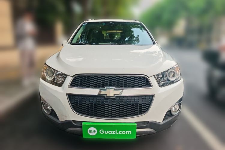 Used Chevrolet Captiva 2014 2.4L 4x4 Flagship Edition 7 Seats Front