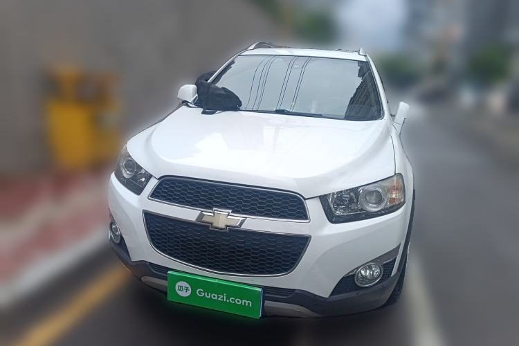 Used Chevrolet Captiva 2014 2.4L 4x4 Flagship Edition 7 Seats Front
