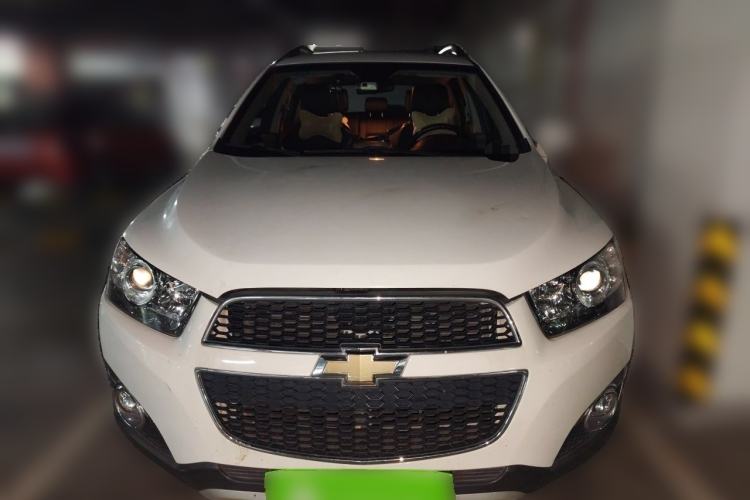 Used Chevrolet Captiva 2014 2.4L 4x4 Flagship Edition 7 Seats Front