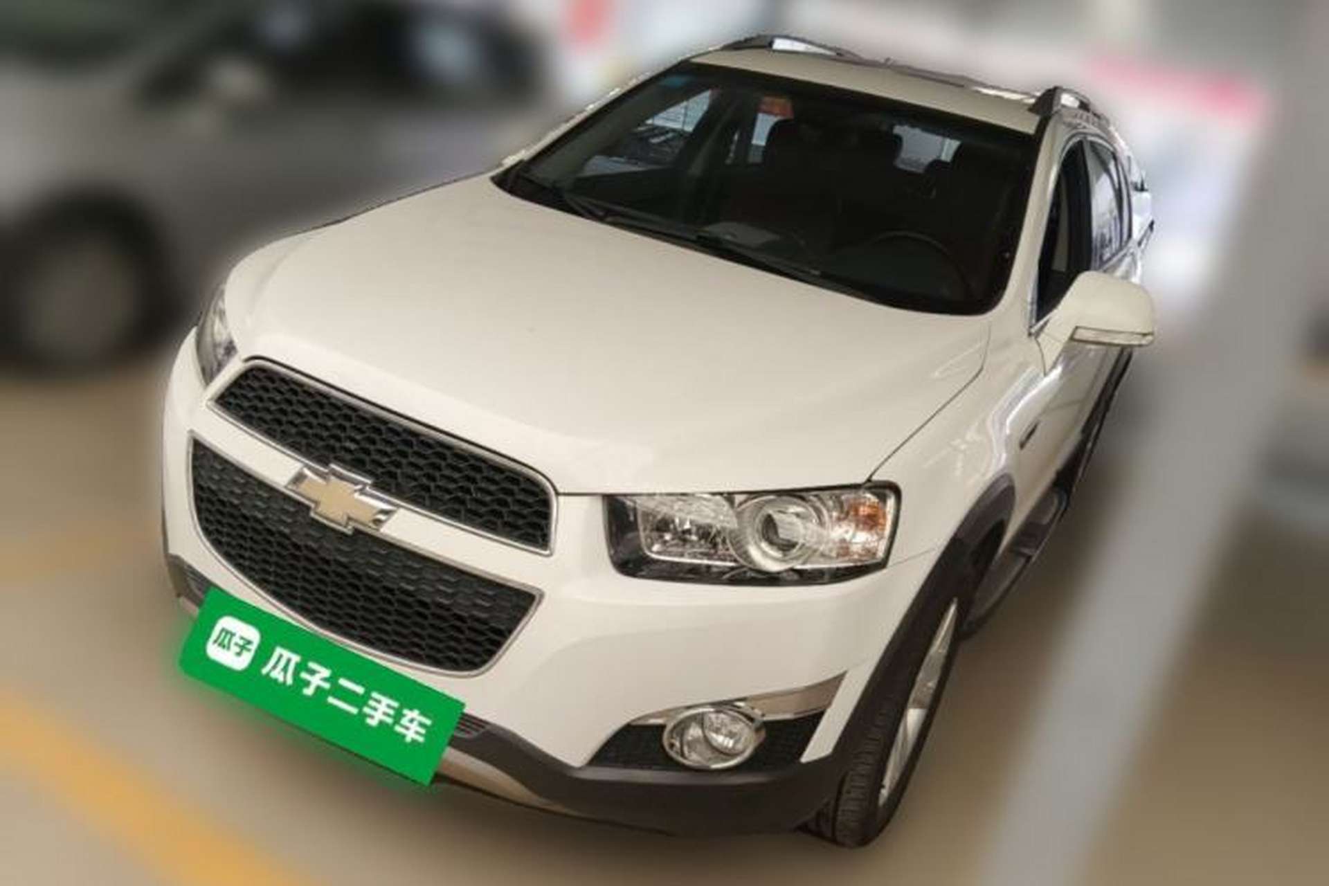 Used Chevrolet Captiva 2014 2.4L 4x4 Flagship Edition 7 Seats Front Left 45 Deg