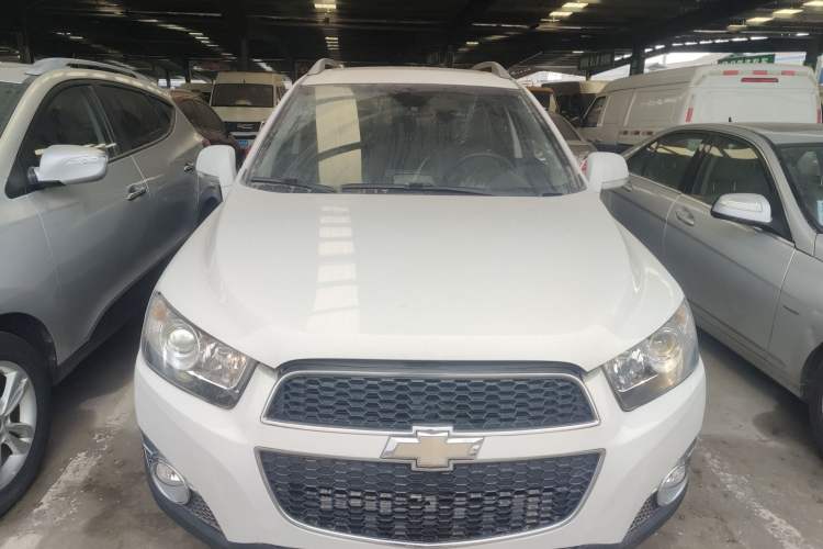 Used Chevrolet Captiva 2014 2.4L Two-Wheel Drive Urban Version 7 Seats Front