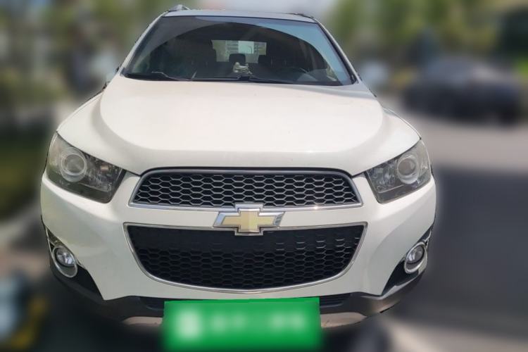 Used Chevrolet Captiva 2014 2.4L 4x4 Flagship Edition 7 Seats Front