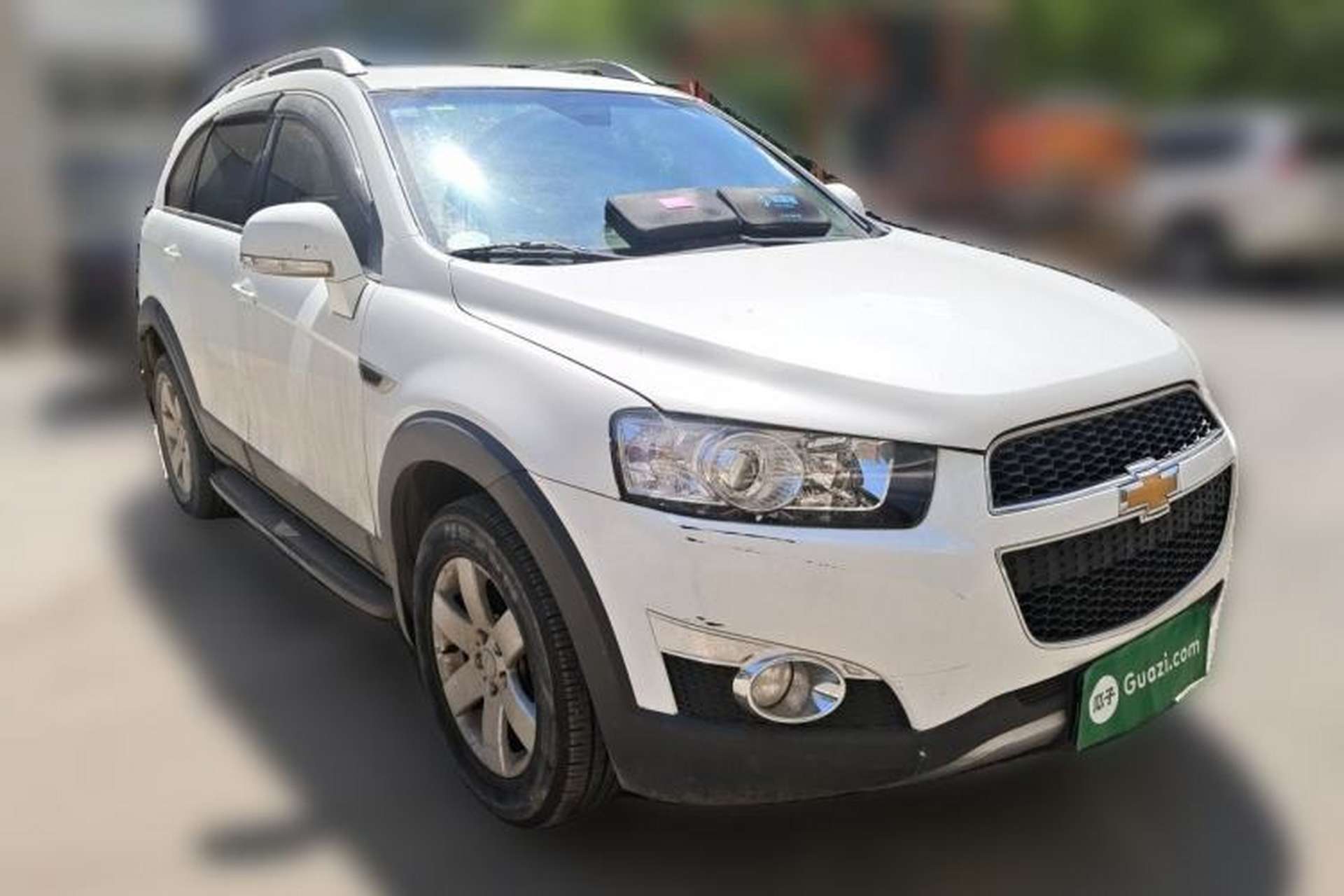 Used Chevrolet Captiva 2014 2.4L Two-Wheel Drive Urban Version 7 Seats Front Right 45 Deg