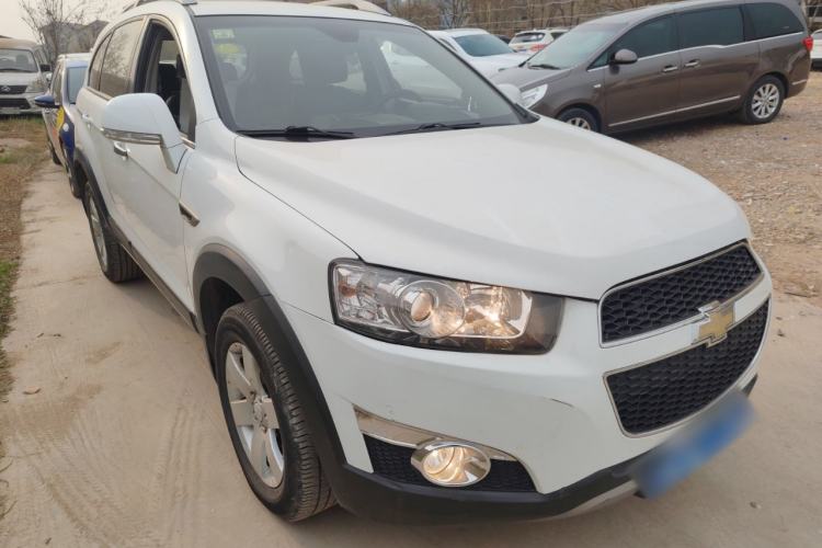 Used Chevrolet Captiva 2014 2.4L Two-Wheel Drive City Edition 5 Seats Front Right 45 Deg