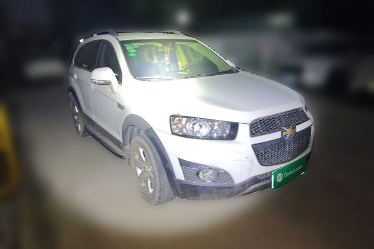 Used Chevrolet Captiva 2014 2.4L Two-Wheel Drive City Edition 5 Seats Front Right 45 Deg