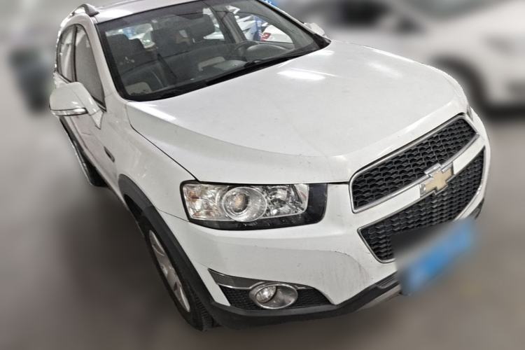 Used Chevrolet Captiva 2014 2.4L Two-Wheel Drive City Edition 5 Seats Front Right 45 Deg