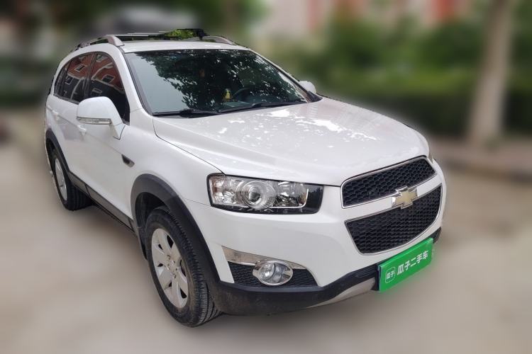 Used Chevrolet Captiva 2014 2.4L Two-Wheel Drive City Edition 5 Seats Front Right 45 Deg
