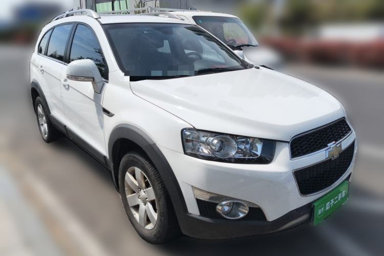 Used Chevrolet Captiva 2014 2.4L Two-Wheel Drive City Edition 5 Seats Front Right 45 Deg
