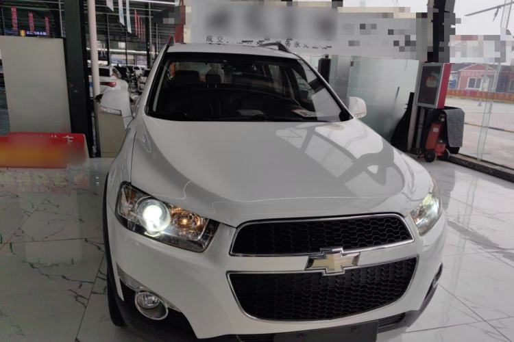 Used Chevrolet Captiva 2014 2.4L 4x4 Flagship Edition 7 Seats Front