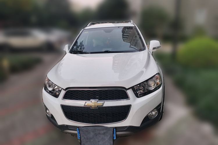 Used Chevrolet Captiva 2014 2.4L 4x4 Flagship Edition 7 Seats Front