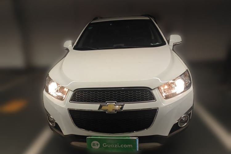 Used Chevrolet Captiva 2014 2.4L 4x4 Flagship Edition 7 Seats Front