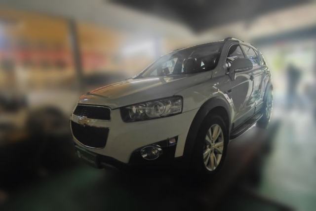 Ojetý Chevrolet Captiva 2014 2.4L 4x4 Flagship Edition 7 Seats