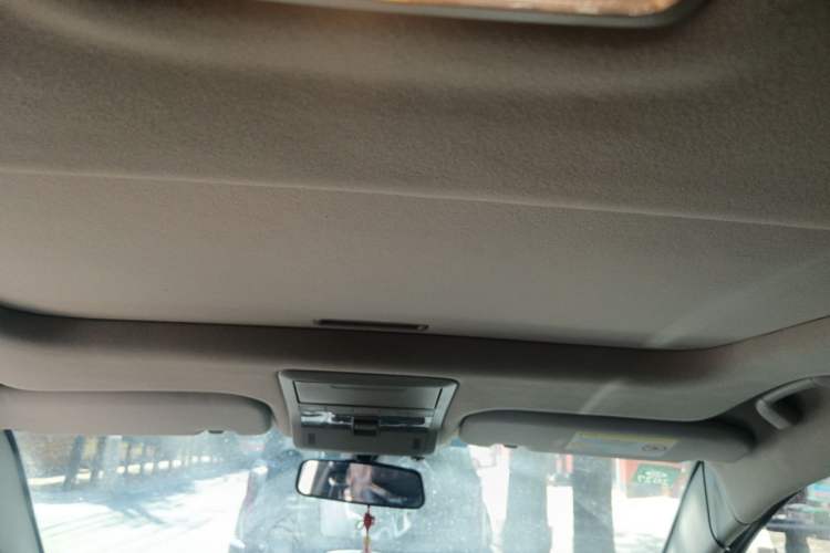 Used Chevrolet Captiva 2014 2.4L 4x4 Flagship Edition 7 Seats Headliner
