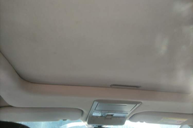 Used Chevrolet Captiva 2014 2.4L 4x4 Flagship Edition 7 Seats Headliner
