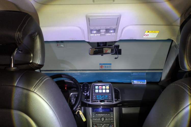 Used Chevrolet Captiva 2014 2.4L 4x4 Flagship Edition 7 Seats Headliner