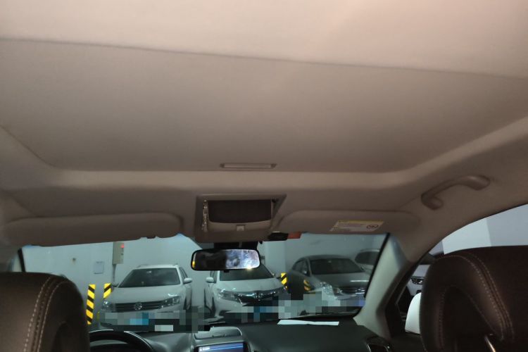Used Chevrolet Captiva 2014 2.4L 4x4 Flagship Edition 7 Seats Headliner
