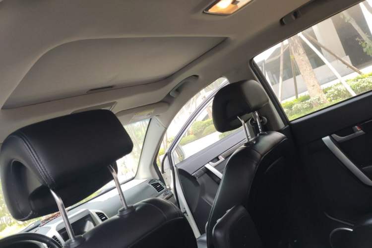 Used Chevrolet Captiva 2014 2.4L 4x4 Flagship Edition 7 Seats Headliner