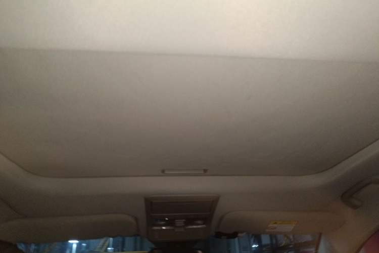 Used Chevrolet Captiva 2014 2.4L 4x4 Flagship Edition 7 Seats Headliner