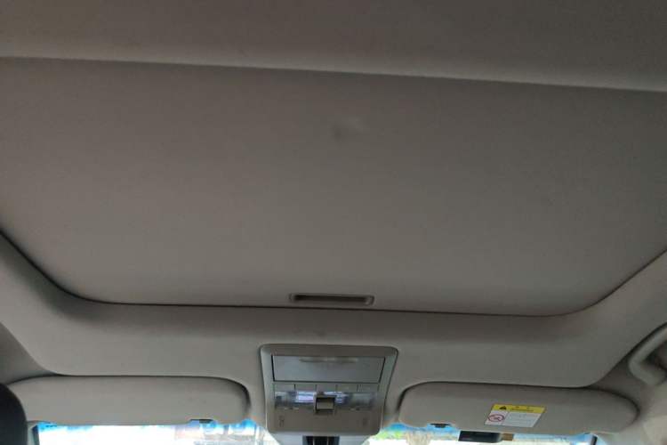 Used Chevrolet Captiva 2014 2.4L 4x4 Flagship Edition 7 Seats Headliner