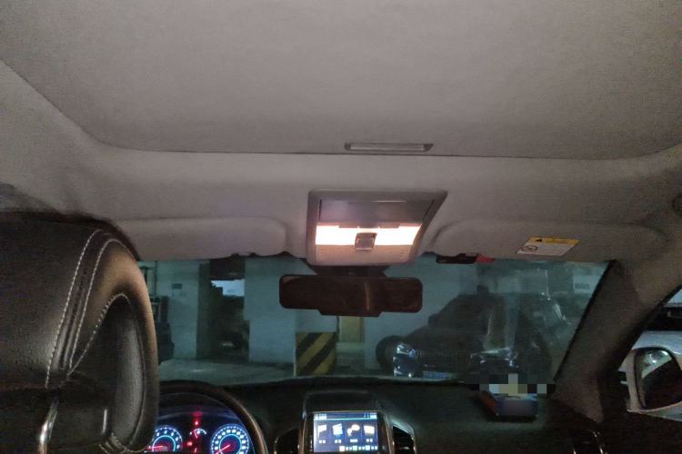 Used Chevrolet Captiva 2014 2.4L Two-Wheel Drive Urban Version 7 Seats Headliner