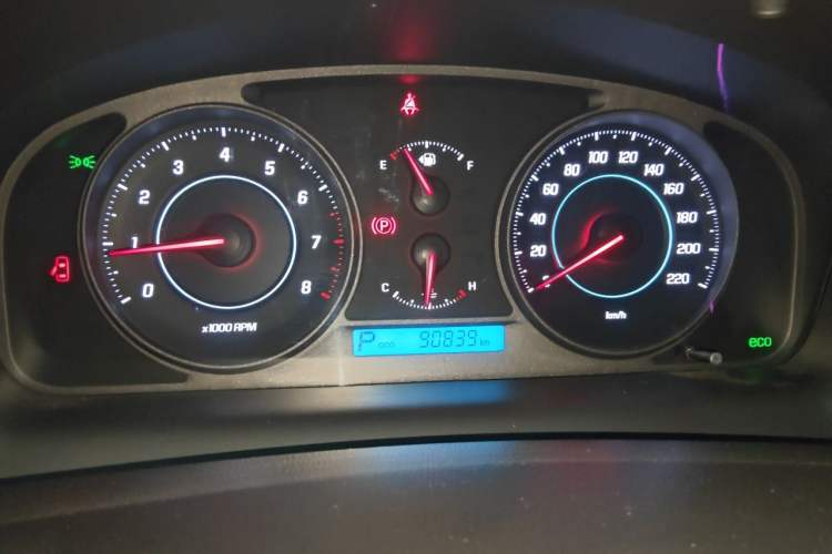 Used Chevrolet Captiva 2014 2.4L Two-Wheel Drive Urban Version 7 Seats Instrument Cluster