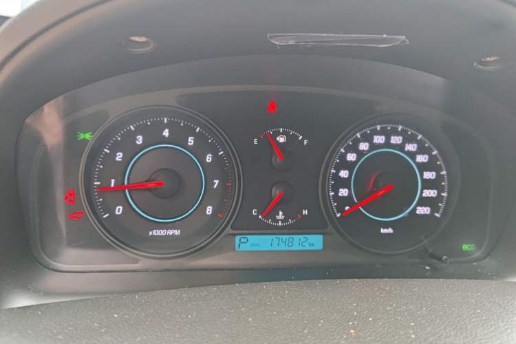 Used Chevrolet Captiva 2014 2.4L Two-Wheel Drive City Edition 5 Seats Instrument Cluster