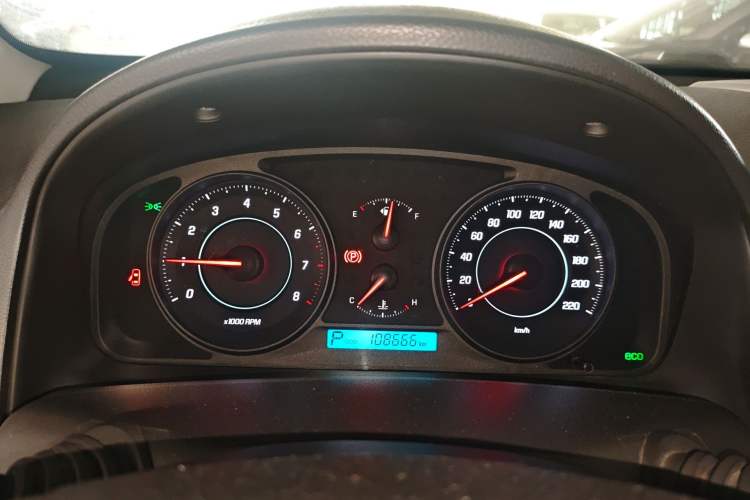 Used Chevrolet Captiva 2014 2.4L 4x4 Flagship Edition 7 Seats Instrument Cluster