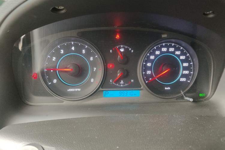 Used Chevrolet Captiva 2014 2.4L 4x4 Luxury Edition 5 Seats Instrument Cluster