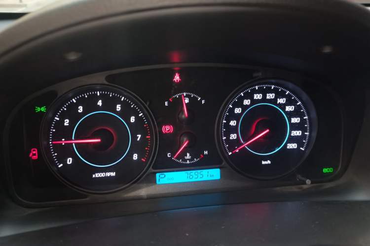 Used Chevrolet Captiva 2014 2.4L 4x4 Flagship Edition 7 Seats Instrument Cluster