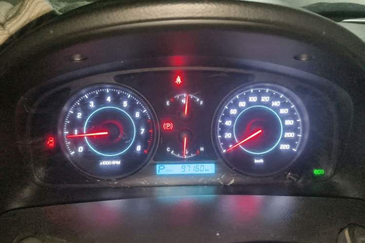 Used Chevrolet Captiva 2014 2.4L Two-Wheel Drive Urban Version 7 Seats Instrument Cluster