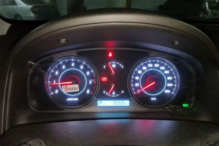 Used Chevrolet Captiva 2014 2.4L Two-Wheel Drive Urban Version 7 Seats Instrument Cluster