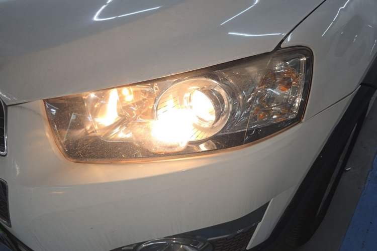 Used Chevrolet Captiva 2014 2.4L Two-Wheel Drive City Edition 5 Seats Left Front Headlight
