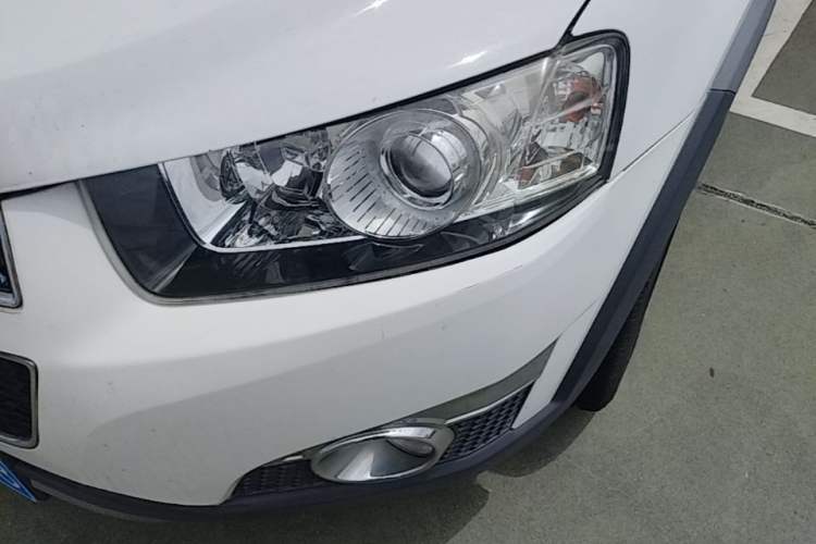 Used Chevrolet Captiva 2014 2.4L 4x4 Flagship Edition 7 Seats Left Front Headlight