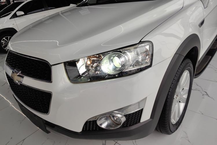 Used Chevrolet Captiva 2014 2.4L 4x4 Flagship Edition 7 Seats Left Front Headlight