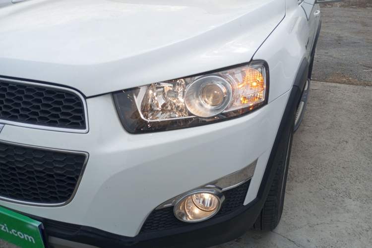 Used Chevrolet Captiva 2014 2.4L 4x4 Flagship Edition 7 Seats Left Front Headlight