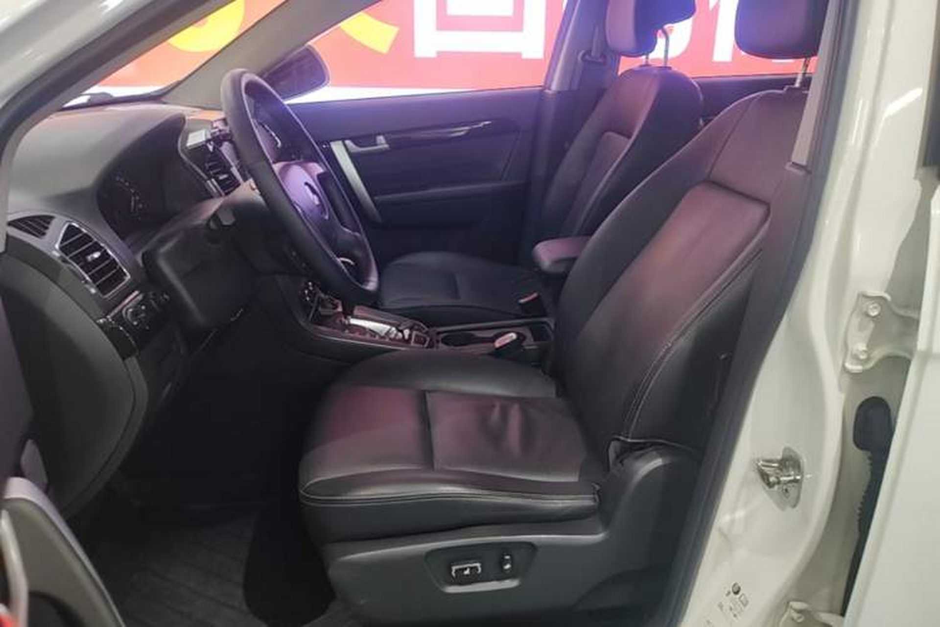 Used Chevrolet Captiva 2014 2.4L 4x4 Flagship Edition 7 Seats Left Front Seat