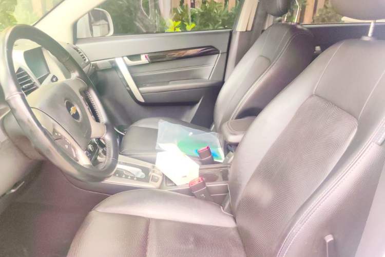 Used Chevrolet Captiva 2014 2.4L 4x4 Flagship Edition 7 Seats Left Front Seat