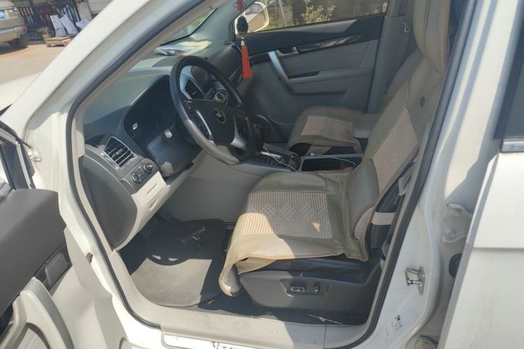 Used Chevrolet Captiva 2014 2.4L Two-Wheel Drive City Edition 5 Seats Left Front Seat