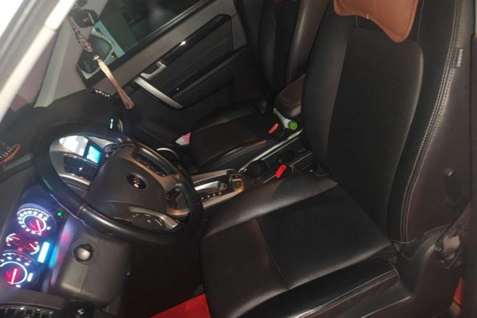 Used Chevrolet Captiva 2014 2.4L 4x4 Flagship Edition 7 Seats Left Front Seat